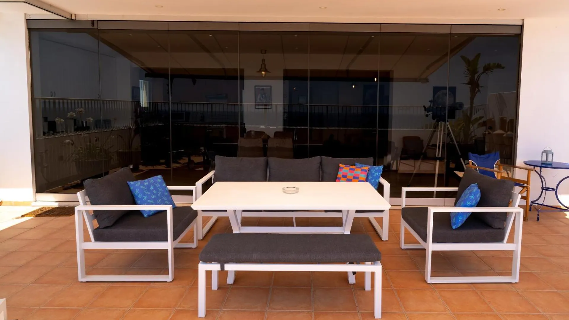 Blue Penthouse Mackenzie Apartment Larnaca Cyprus